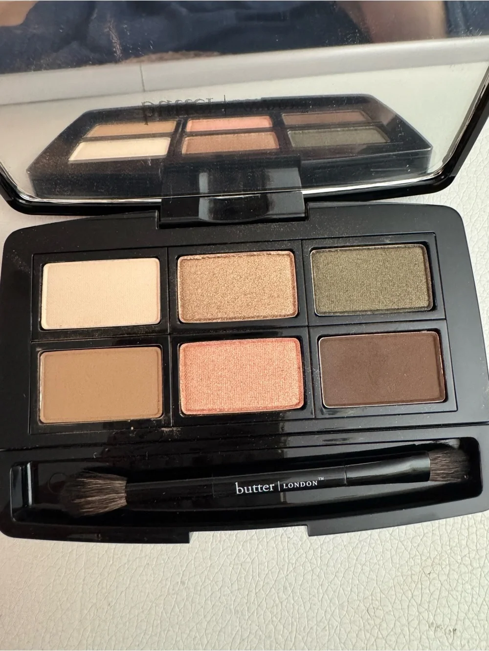butter LONDON Natural Charm Eyeshadow Clutch Palette